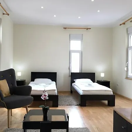 150sqm 3bdr Family In Belgrád