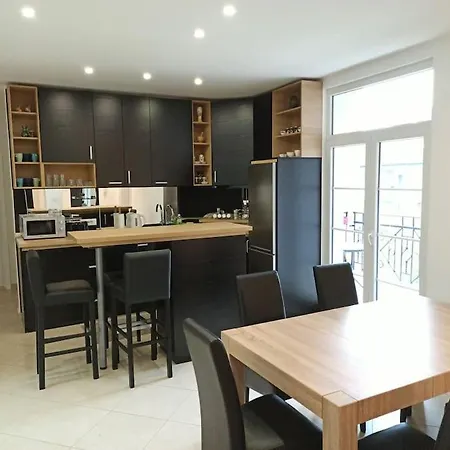 150sqm 3bdr Family In *