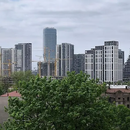 Lejlighed 150sqm 3bdr Family In *