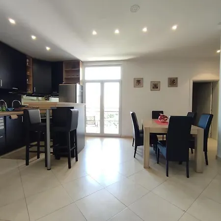 150sqm 3bdr Family In * Belgrád